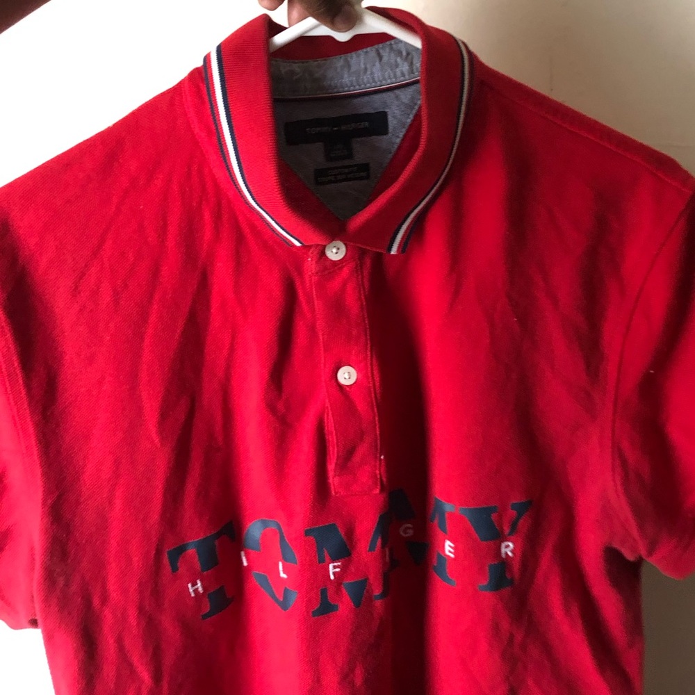 TOMMY HILFIGER (RED)